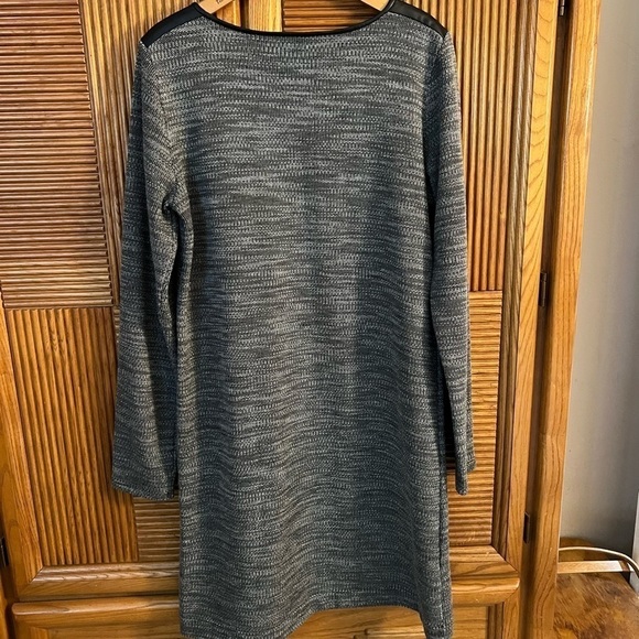 Loft Ann Taylor Sweater Dress Women’s Grey Black Medium Knit - Picture 3 of 3